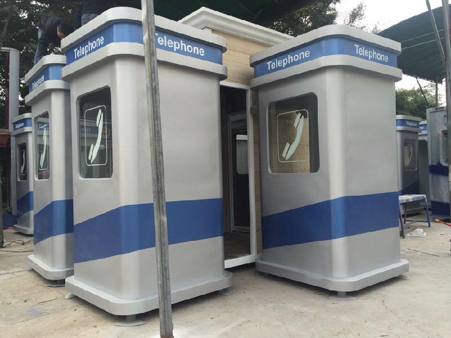 J&R Kiosk